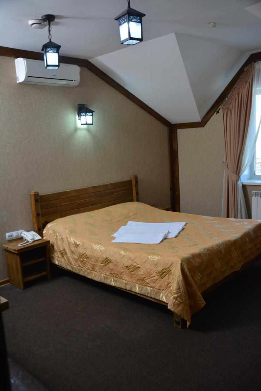 Tropicana Inn 우랄스크 외부 사진